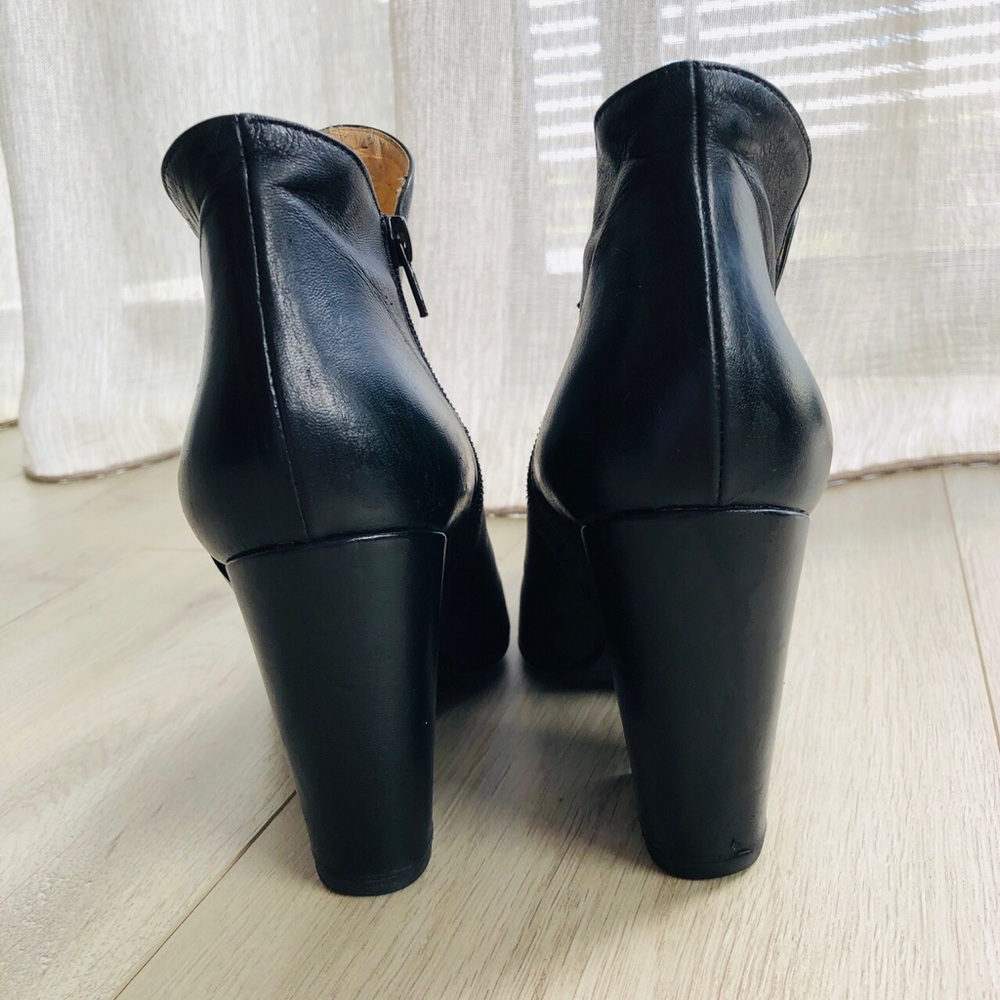 Leather ankle boots - Picture 5 of 5